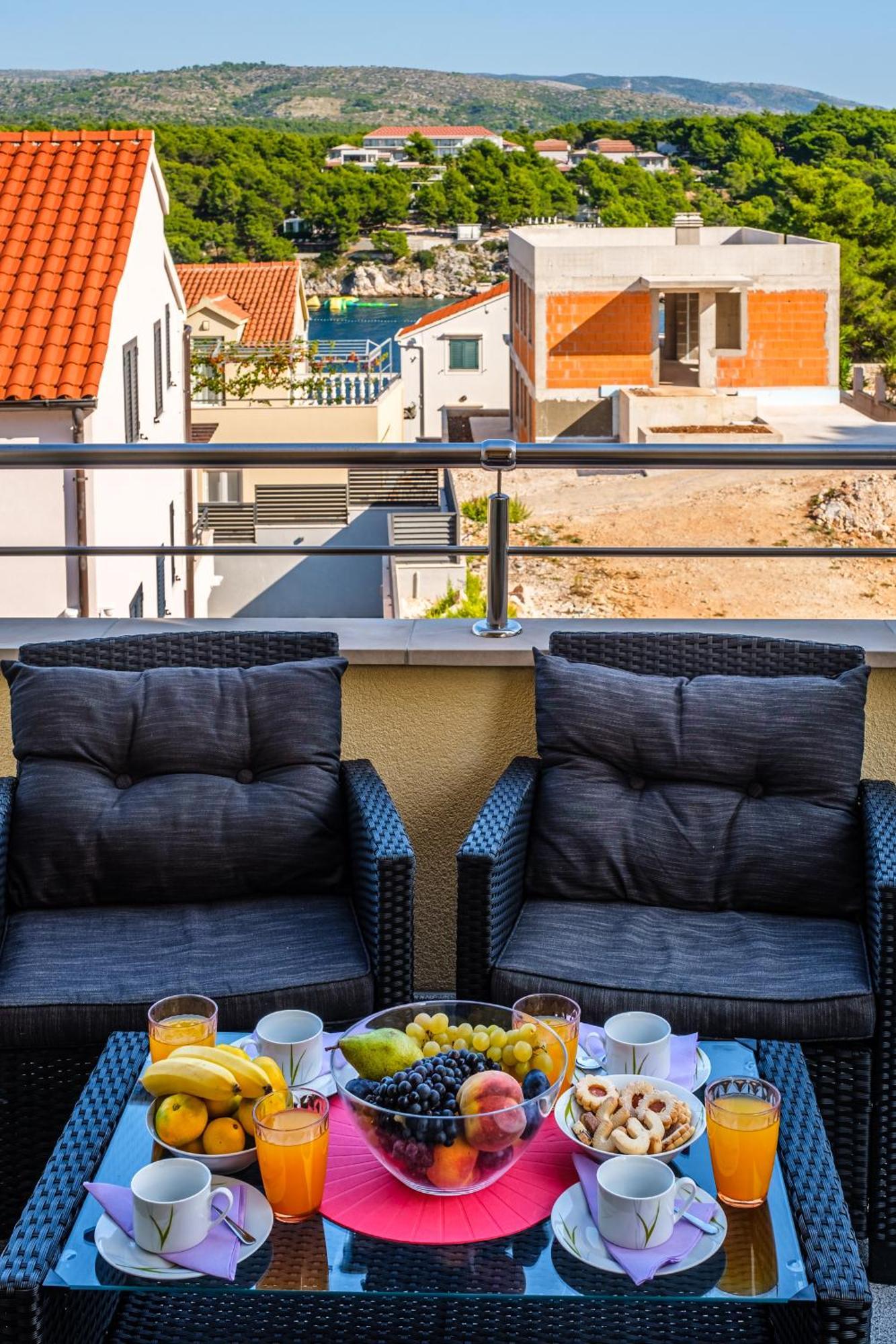 Villa Zdenka Милна Екстериор снимка